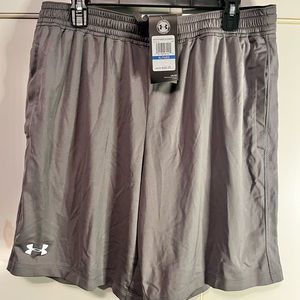 Under Armour  Heat Gear Fitted XL Gray. NWT. Shorts.